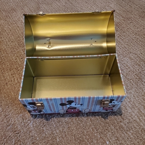 Mickey Mouse Memories Tin Lunch Box - Picture 4 of 7